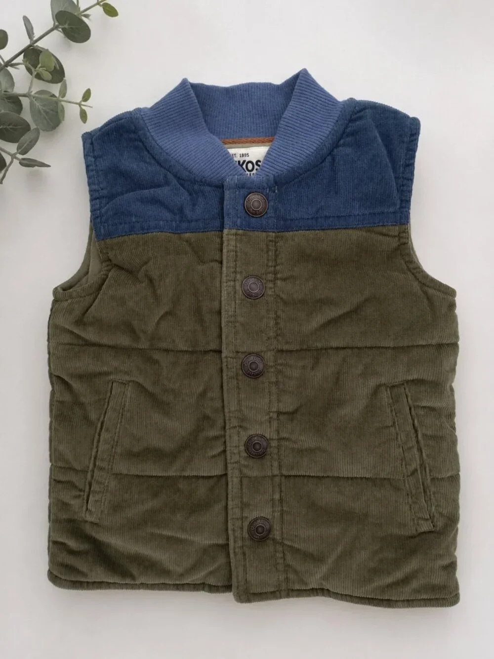 OshKosh B'gosh Toddler Boys 2T Corduroy Puffer Vest Olive Blue